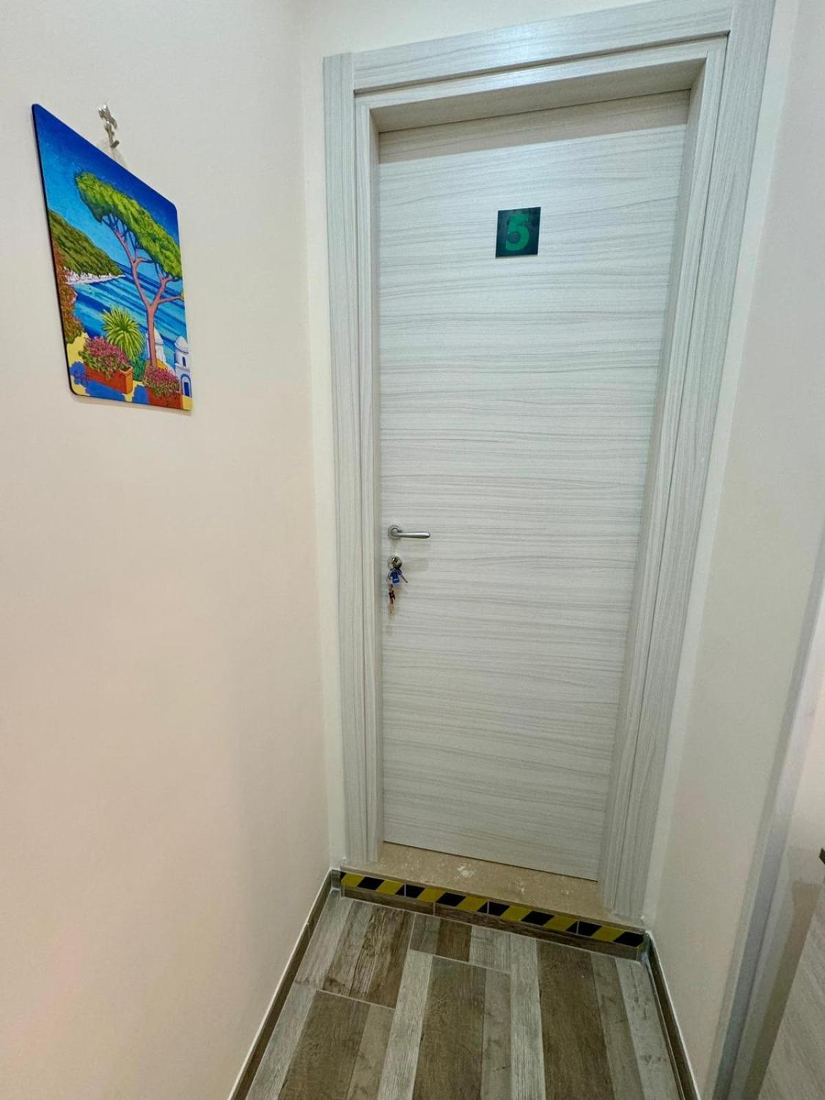 Guest house Punto House Ferrovia *