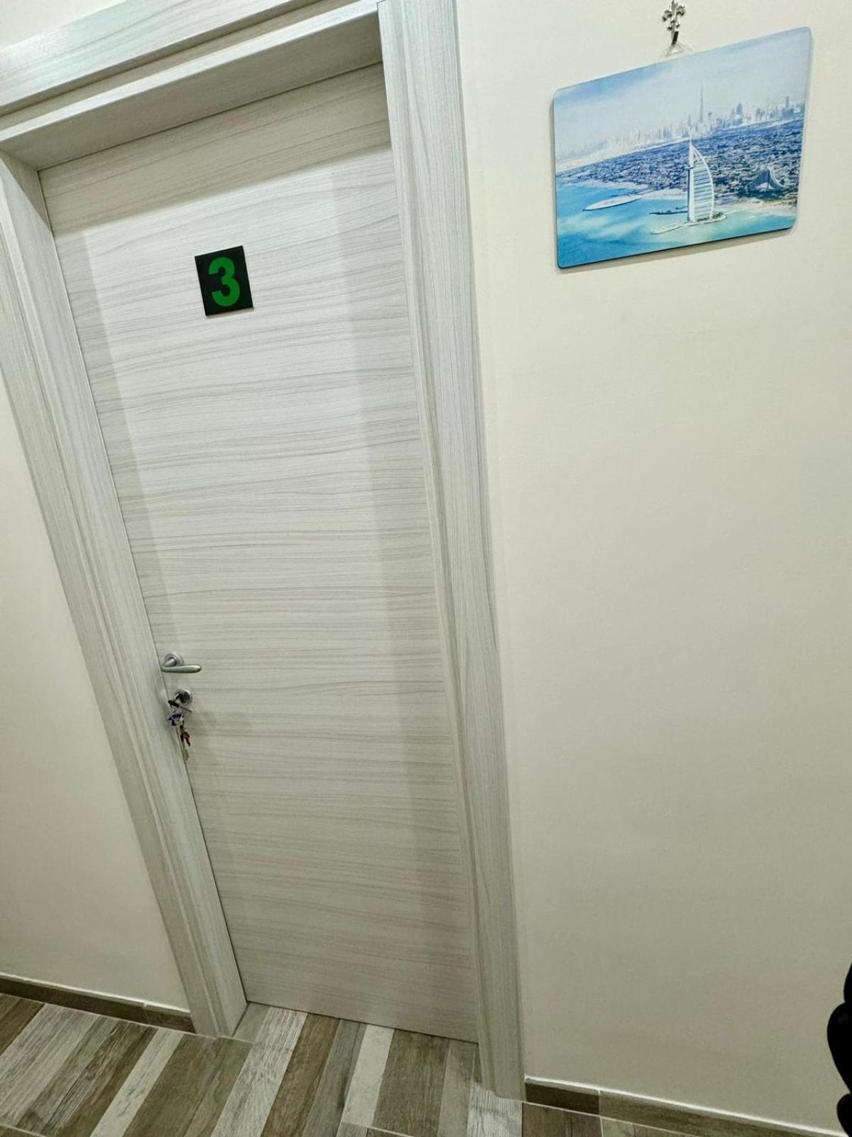 Punto House Ferrovia Guest house *