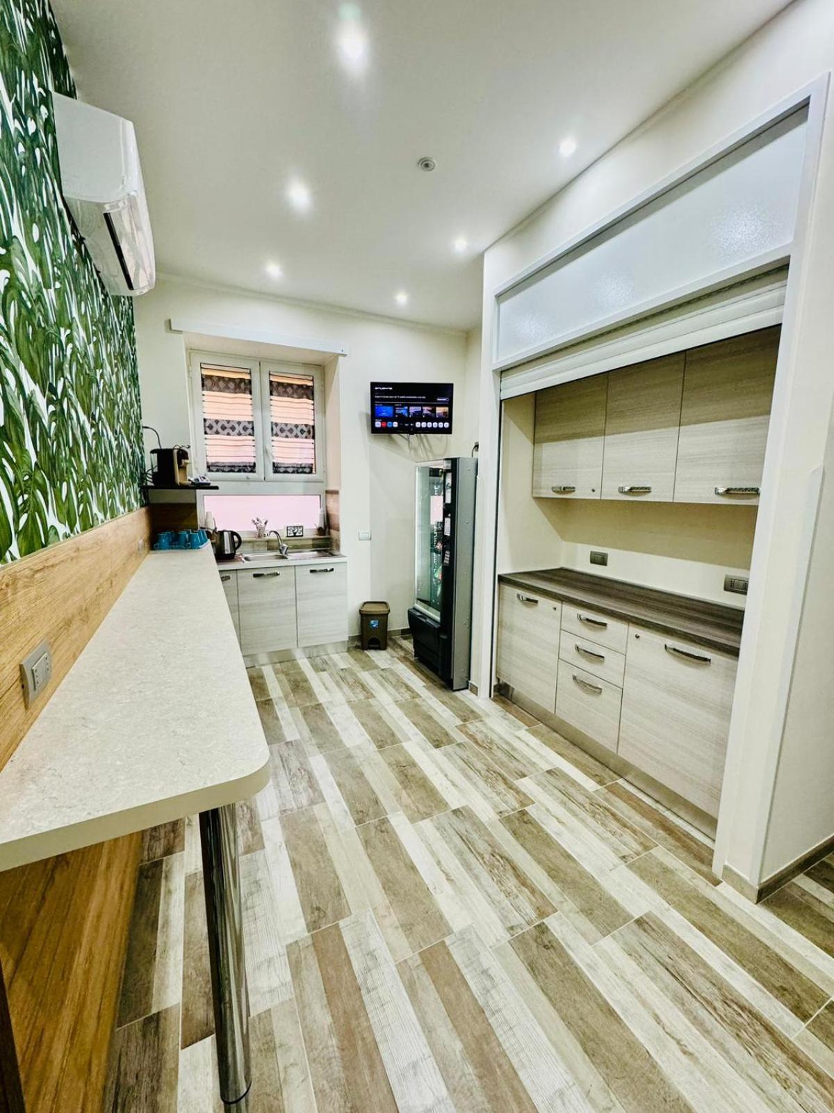 Punto House Ferrovia Guest house Naples